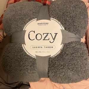 Sherpa Blanket